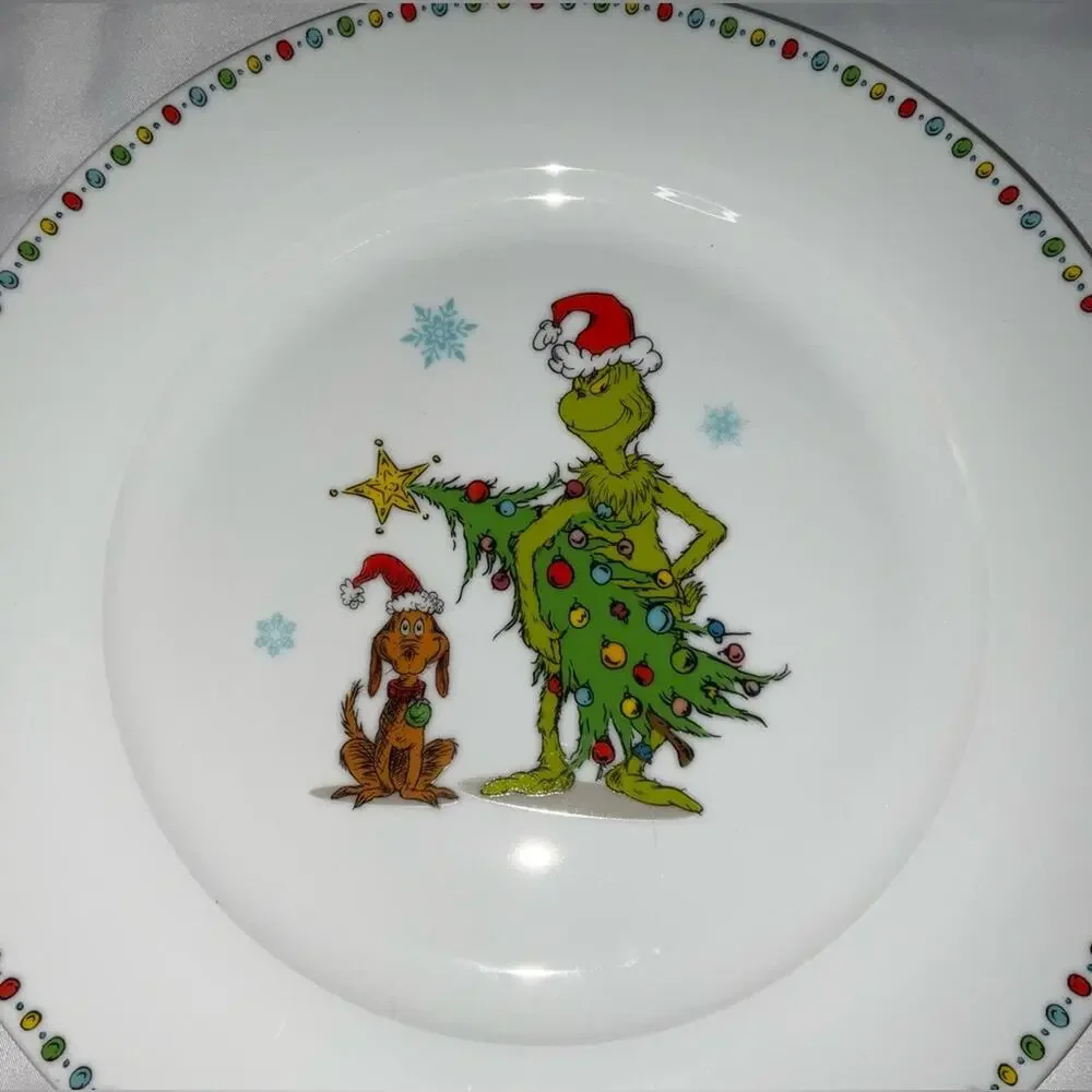 NEW ZRIKE DR SEUSS HOW THE GRINCH STOLE CHRISTMAS MAX WHITE DINNER PLATE 10.5”